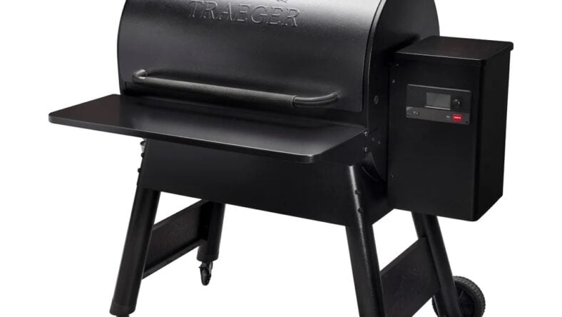 Traeger Ridgeline Pellet Grill