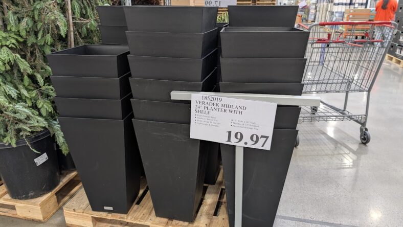 Veradek-Midland-24-Inch-Planter-With-Shelf-1852019