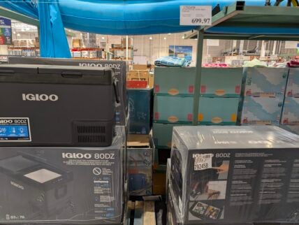 Igloo-83QT-Dual-Zone-Active-Cooler-1792458