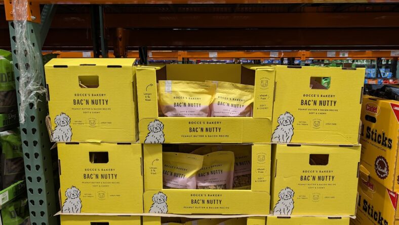 Bocces-Bakery-Bac-N-Nutty-Dog-Treats-1895856
