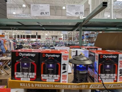 Dynatrap-Half-Acre-Insect-Trap-With-LED-Bulb-1807271