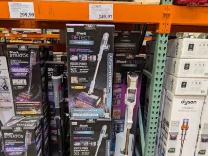 Shark-Detect-Cordless-Stick-Vacuum-Autoempty-Base-7754625