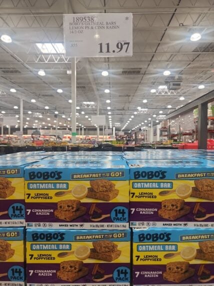 Bobos-Oatmeal-Bars-Lemon-Poppyseed-N-Cinnamon-Raisin-1895387