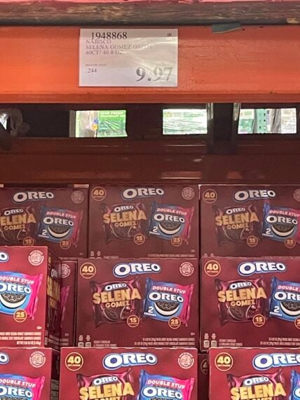 Nabisco-Selena-Gomez-Oreo-1948868
