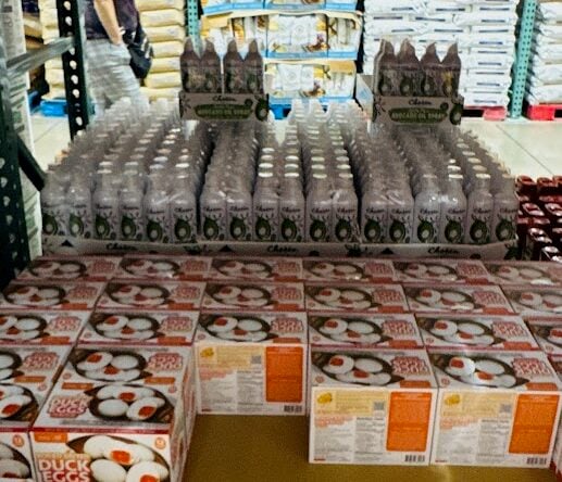 Pistis-Salted-Duck-Eggs-1840053