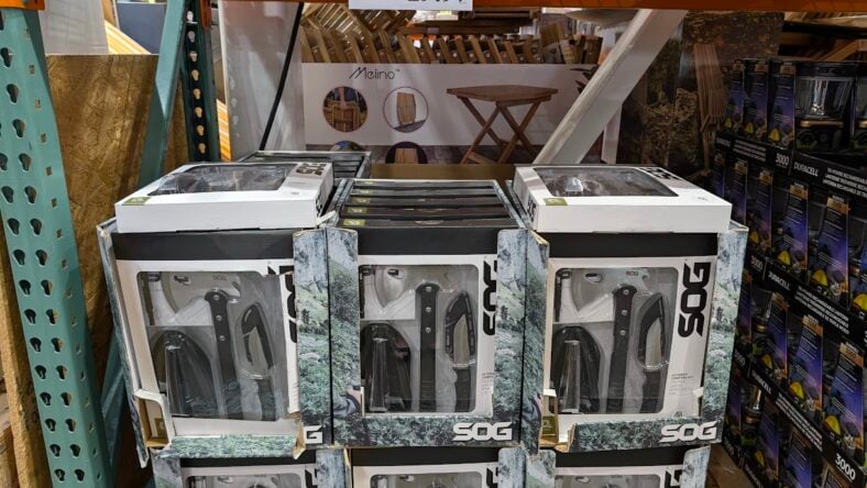 SOG-Ultimate-Camping-Kit-1809582