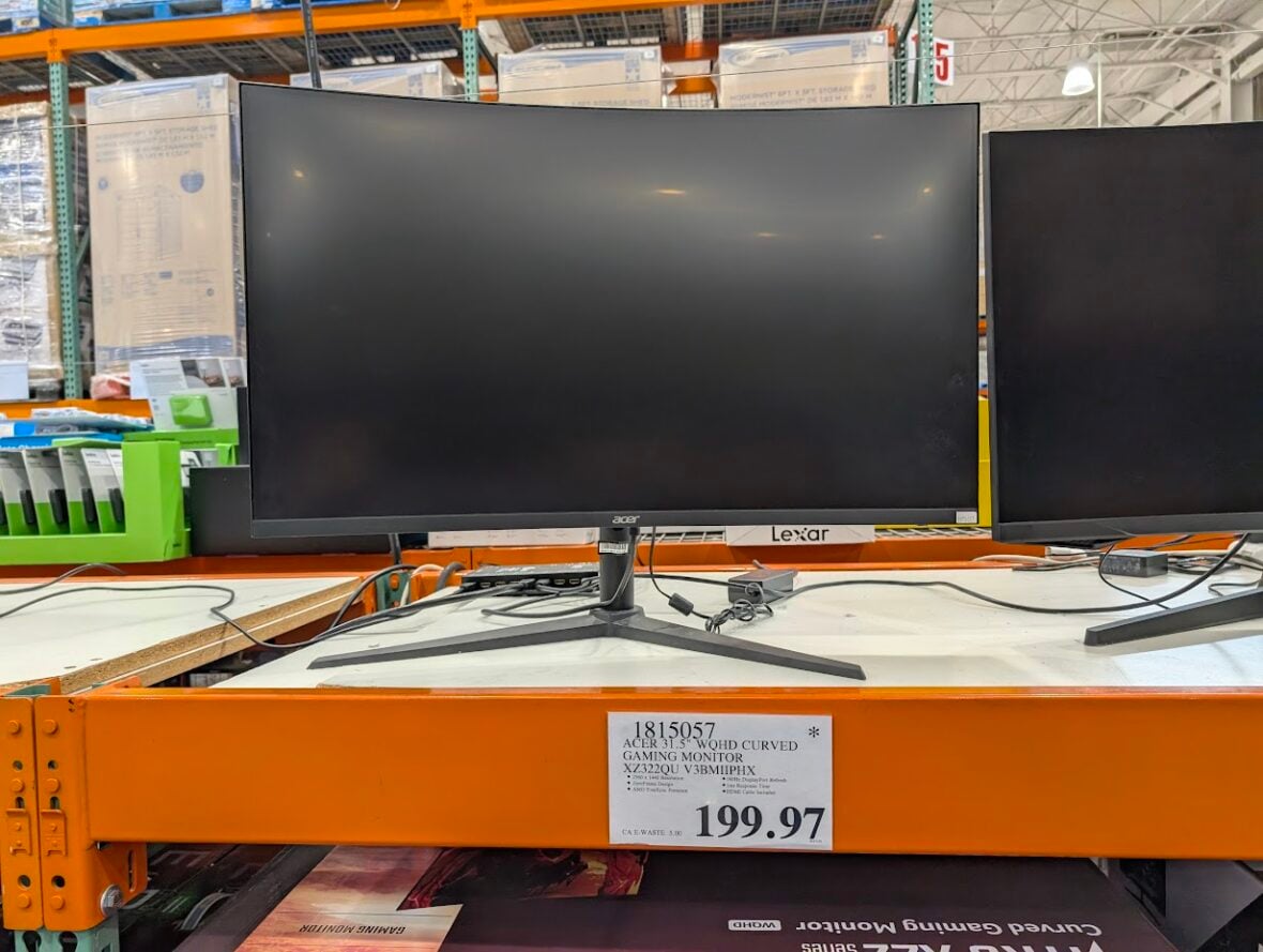 Acer-WQHD-Curved-Gaming-Monitor-XZ322QU-1815057