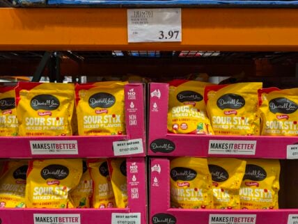 Darrell-Lea-Sour-Stix-1819761