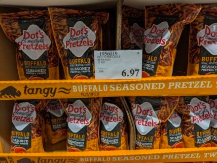 Dots-Homestyle-Pretzels-Buffalo-Seasoned-Twists-1956019