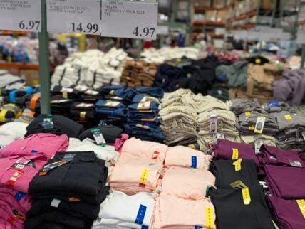 Felina-Womens-V-Neck-Slub-Tee-1851746