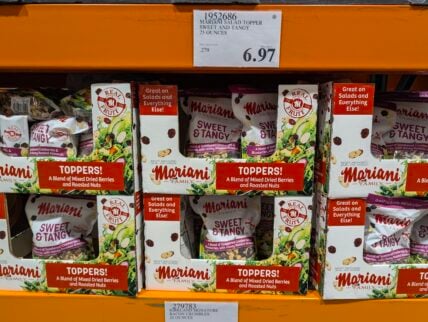 Mariani-Salad-Topper-Sweet-N-Tangy-1952686