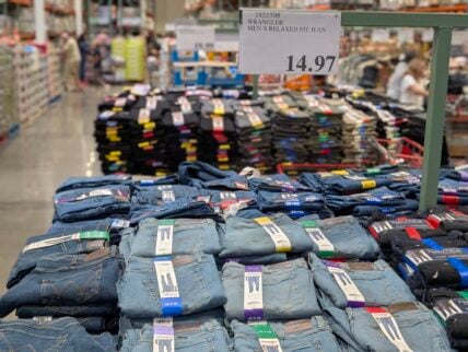 Wrangler-Mens-Relaxed-Fit-Jean-1855598