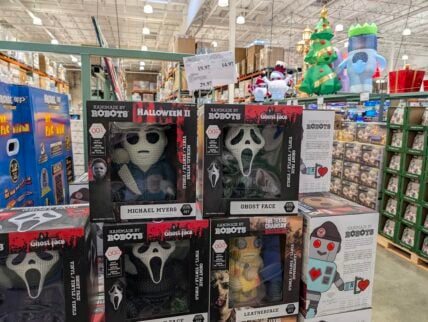 12-Inch-Horror-Movie-Mega-Assortment-1851449