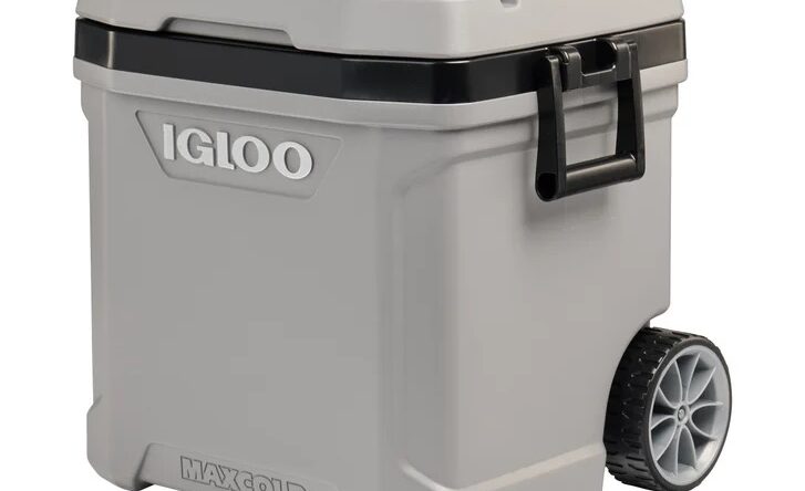Igloo 62-quart Maxcold Wheeled Cooler