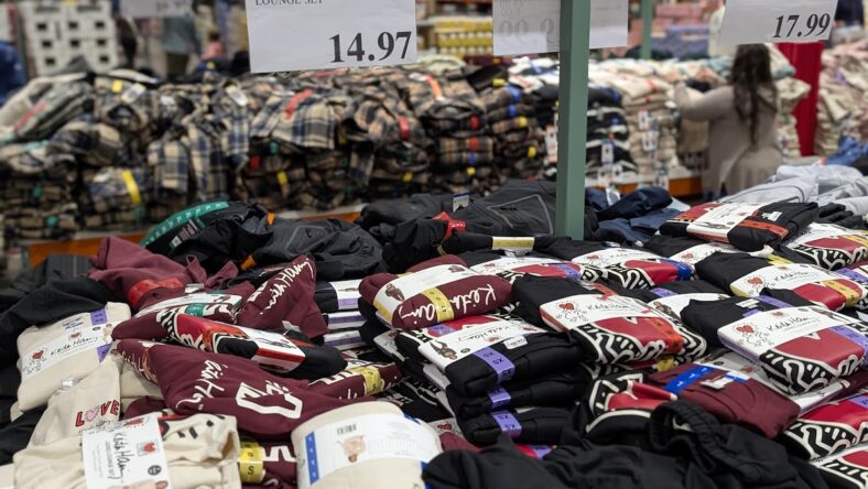 Keith-Haring-Womens-Crew-N-Jogger-Lounge-Set-1896550