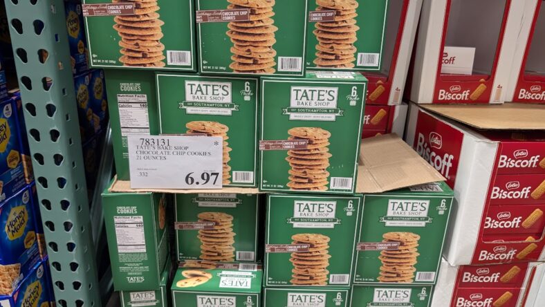 Tates-Bake-Shop-Chocolate-Chip-Cookies-783131