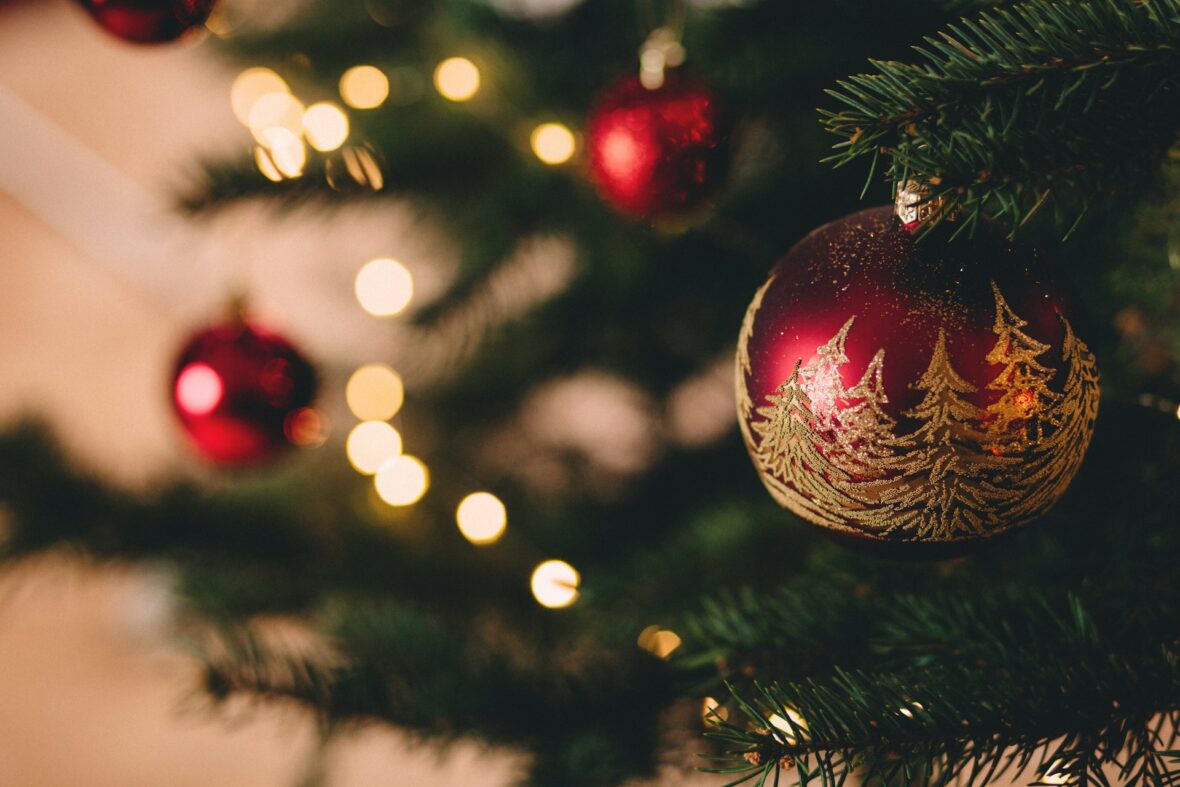 christmas tree with ornaments / costco christmas trees and ornaments