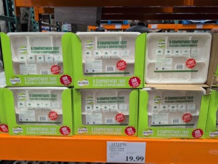 GÖ4GREEN 6 COMPARTMENT TRAY 100 COUNT at Costco - $13.97