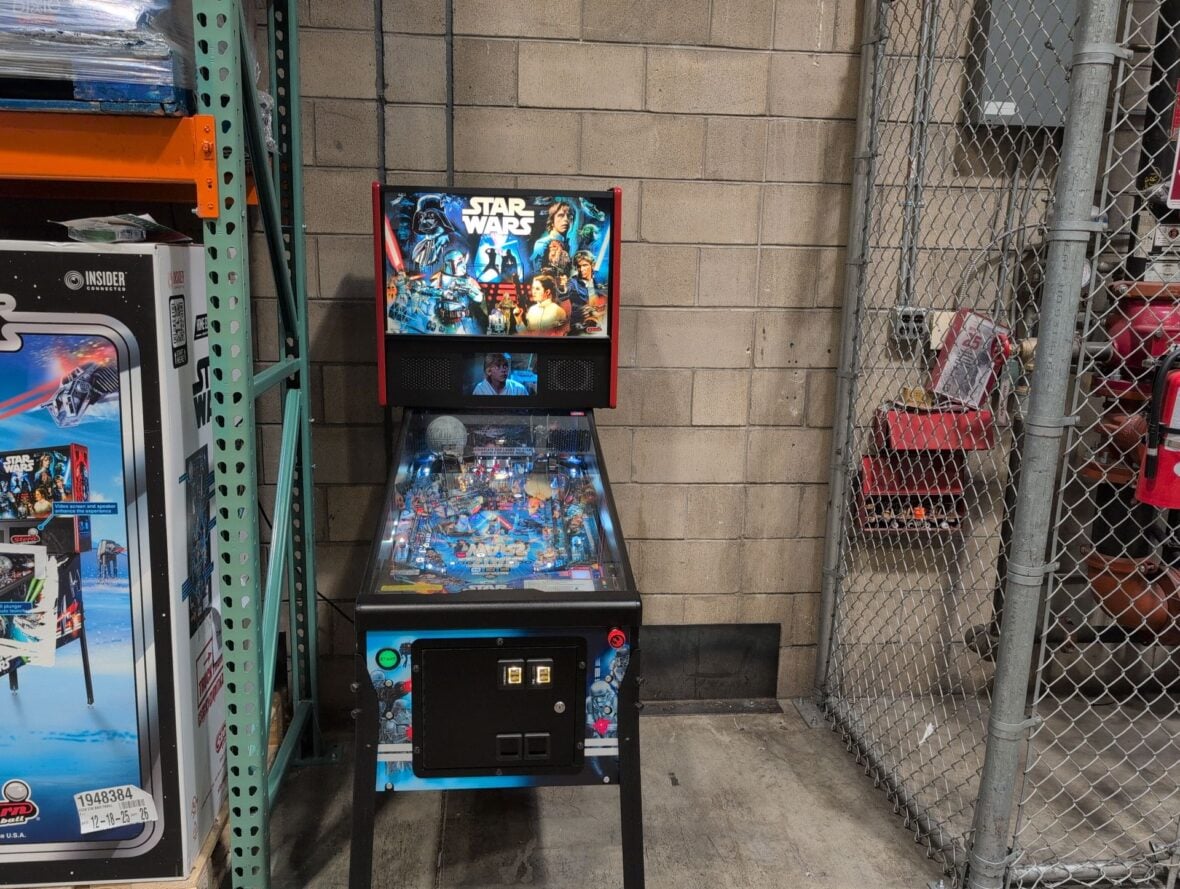 Stern Star Wars Classic Home Pinball Machine • 10" Lcd Display Screen at Costco