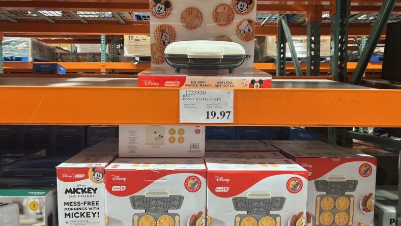 Dash-Disney-Waffle-Maker-1733530