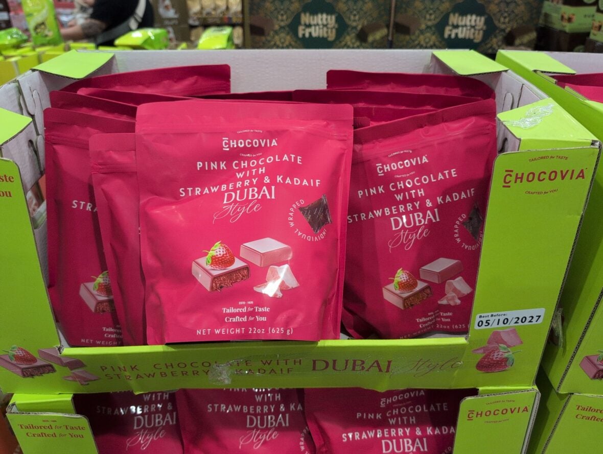 Chocovia Pink Chọc Dubai Style at Costco