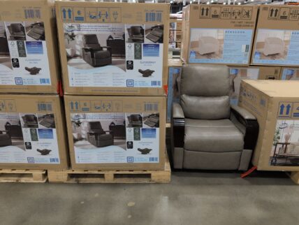 Gilman Creek Shayne Leather Power Recliner • Top Grain Leather with at Costco