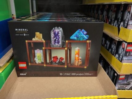 Lego Ideas Minerals Collection • Total 880 Pieces • Age: 18+ Years at Costco
