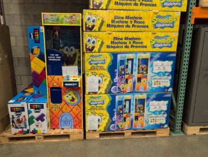 Spongerob Claw Machine • Includes Capsules & Toys • Adjustable Difficulty at Costco