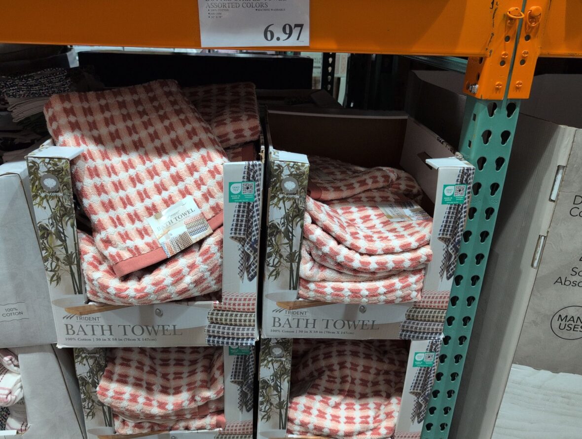 Trident Dotted Striped Towel Assorted Colors • 100% Cotton at Costco