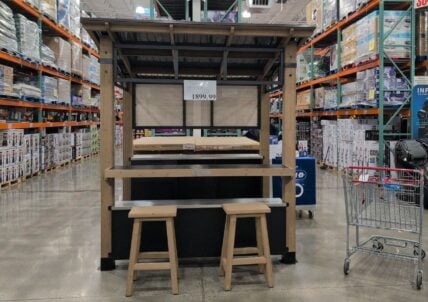 Yandistry Cantina Gazebo