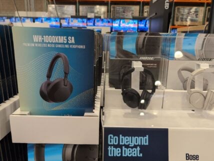 Bose Quiệt Comfort Sc Over-ear Headphones White Smoke at Costco