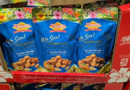 Diamond Bakery Snickerdoodle Cookies at Costco