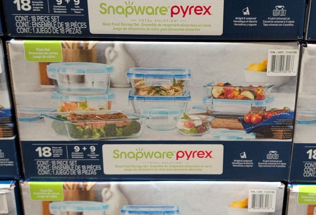 Snapware Pyrex Glass Food Storage