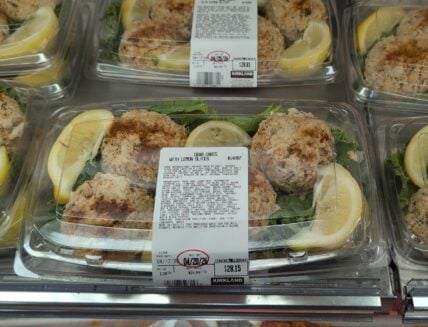 Crab Cakes with Lemon Wedges Per Lb at Costco