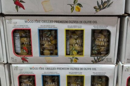Een Olives Oil & Sa Grilled Stuff Olives at Costco