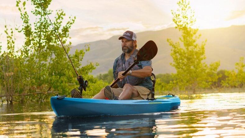 Lifetime Enclave Angler Kayak with Paddle