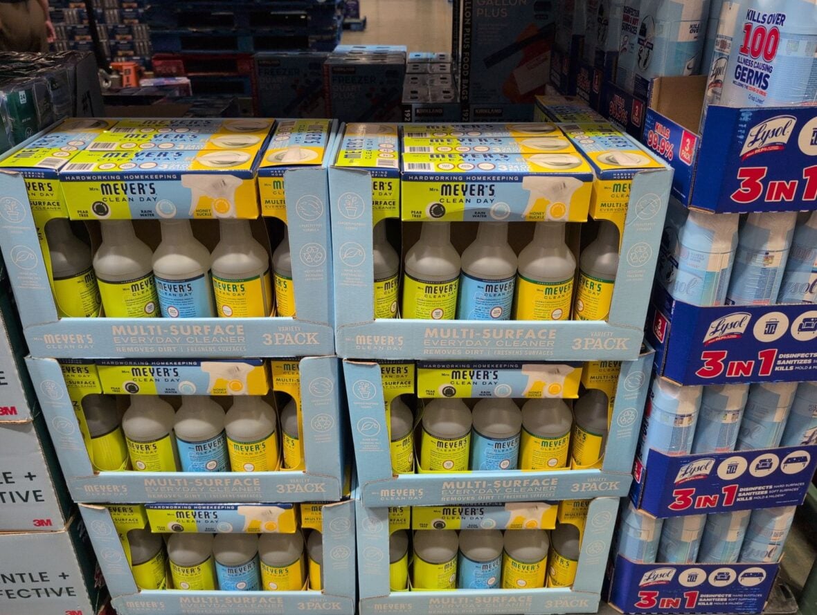 Mrs Meyers Multi Surface Cleaner 24 Fl Ounces at Costco