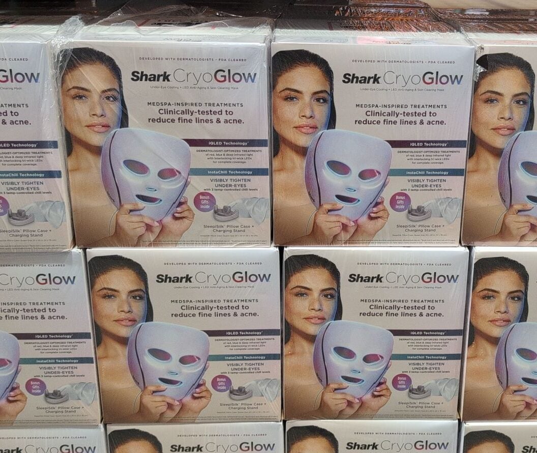 Shark Cryoglow LED Face Mask