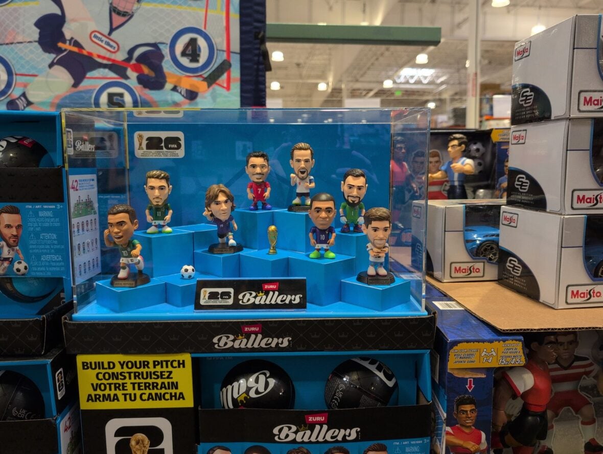 Zuru FIFA Ballers-series 1 at Costco