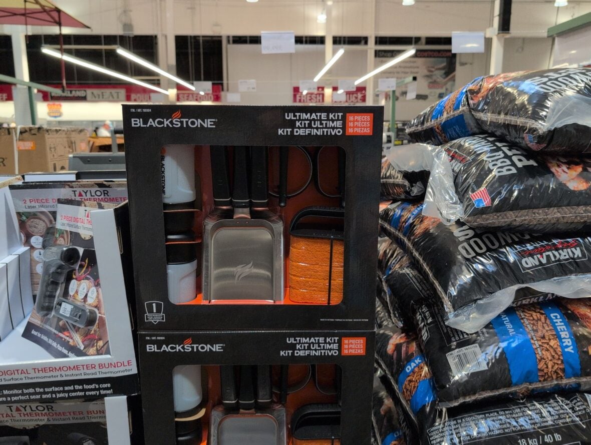 Blackstone 16-Piece Ultimate Kit at Costco