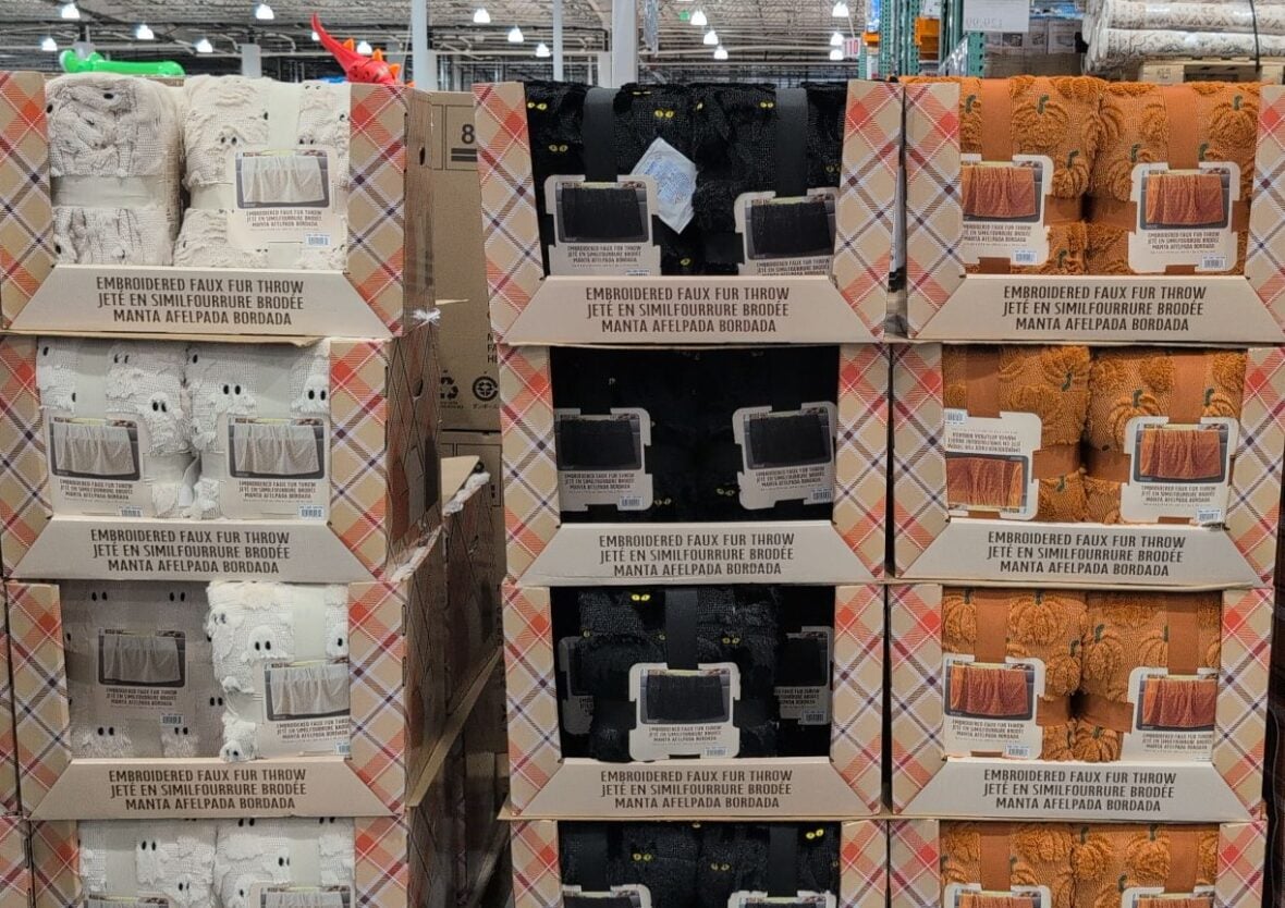 Hallow Jen Embroidered Faux Furthrow Size:" at Costco