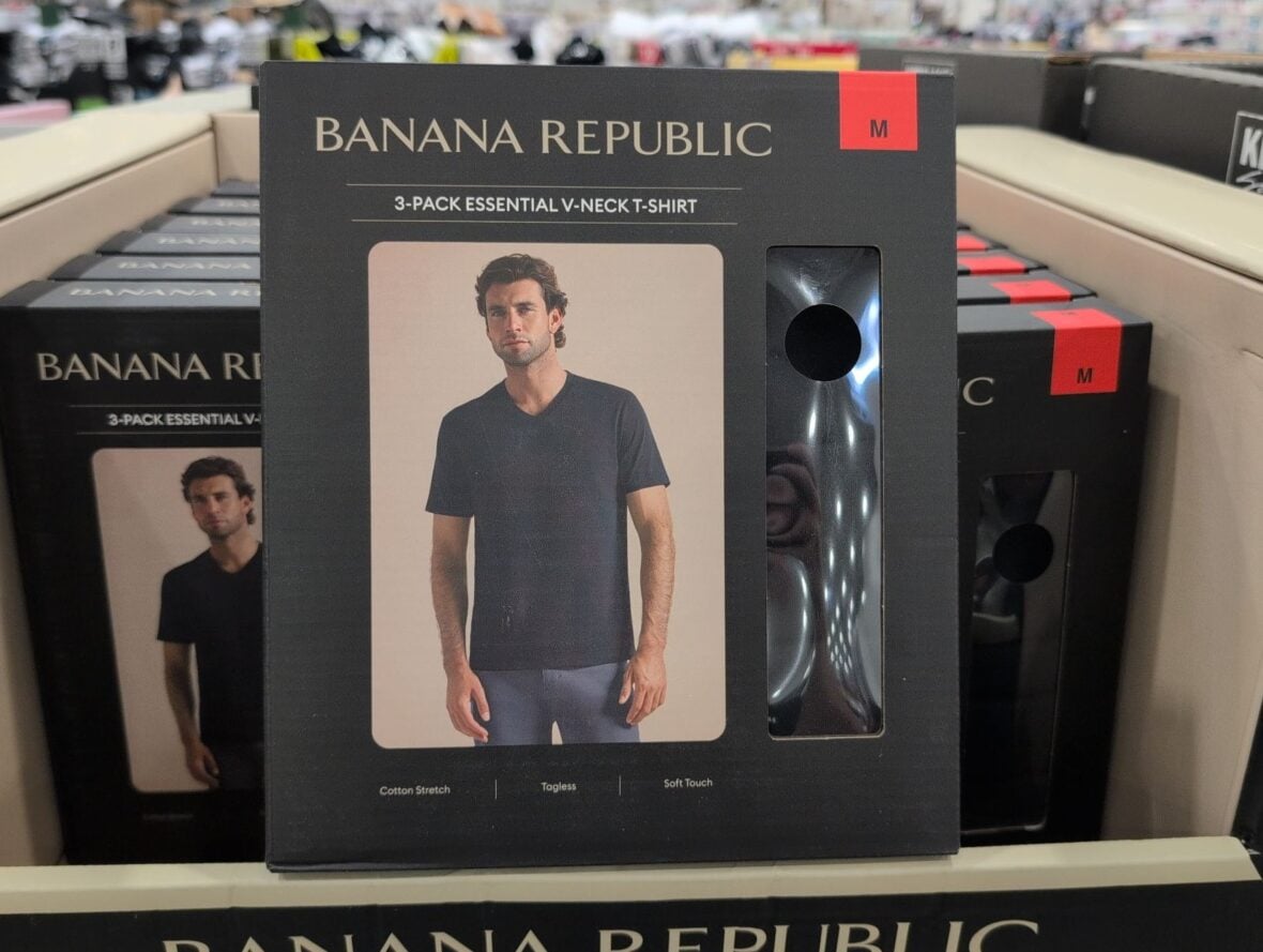 Banana Republic Men's V-Neck Tee 3-Pack at Costco
