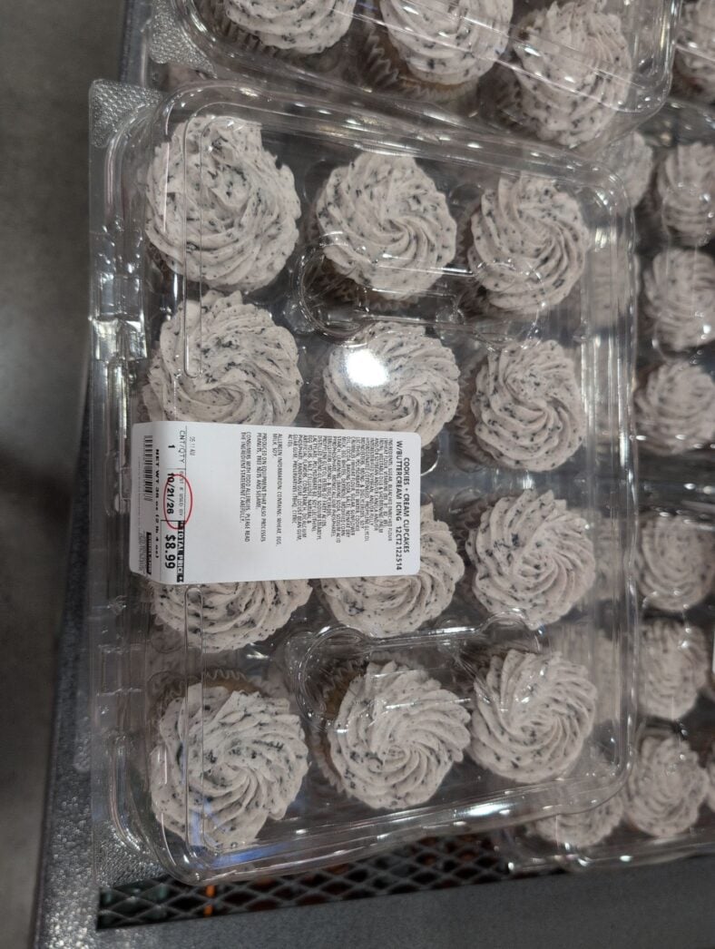 Cookies + Cream Cupcakes with Buttercream Icing at Costco
