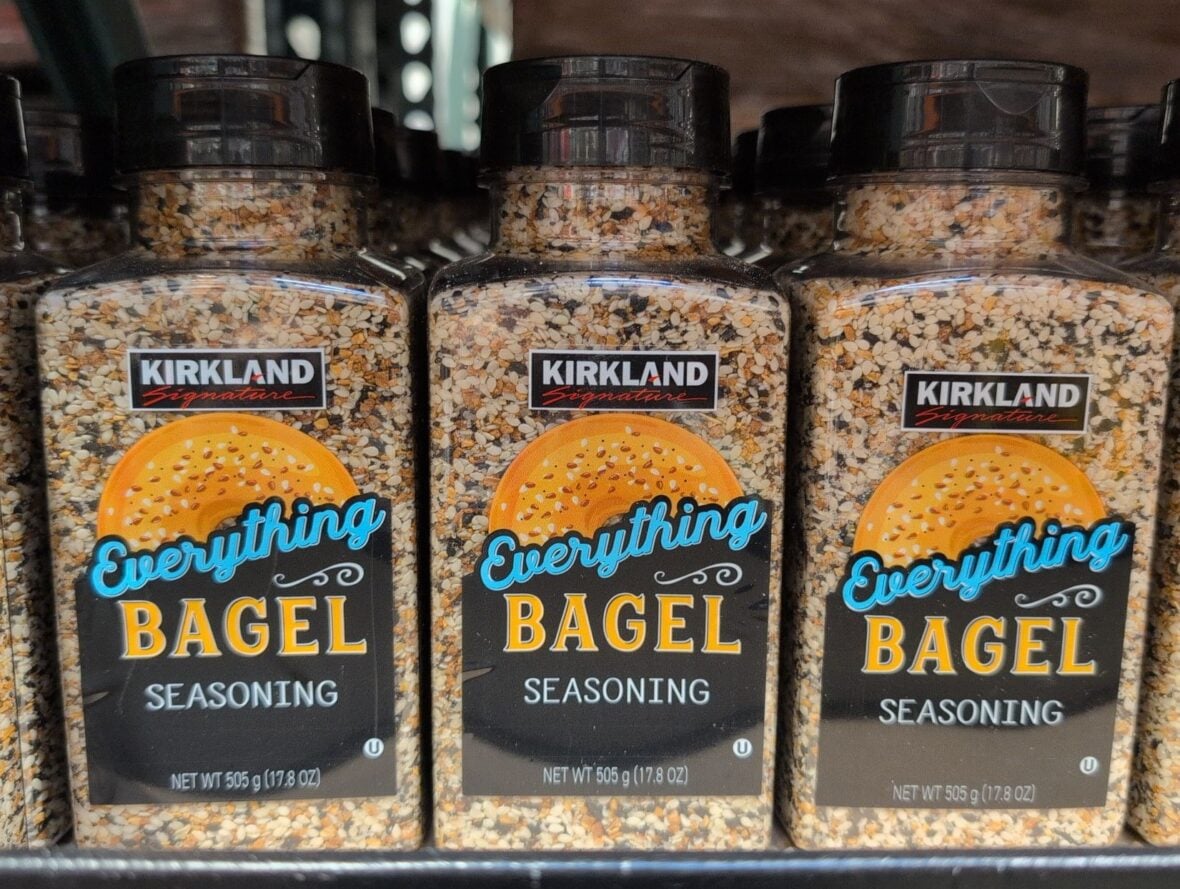 Kirkland Signature Everything Bagel Seasoning at Costco