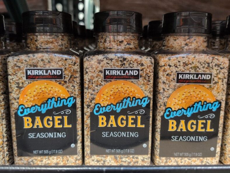 Kirkland Signature Everything Bagel Seasoning at Costco
